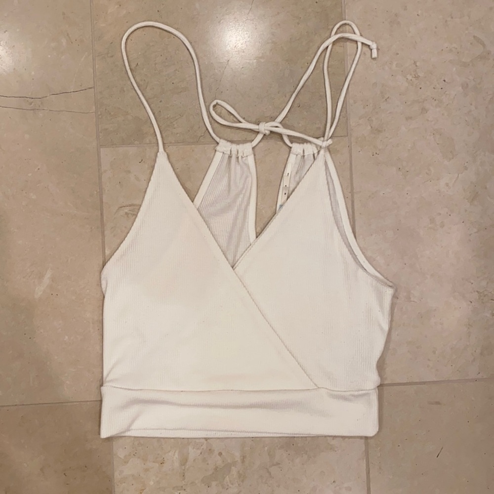 Urban outfitters tie back v neck crop tank